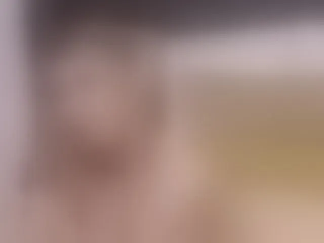 Live sex webcam photo for SweetAnisia #292781352