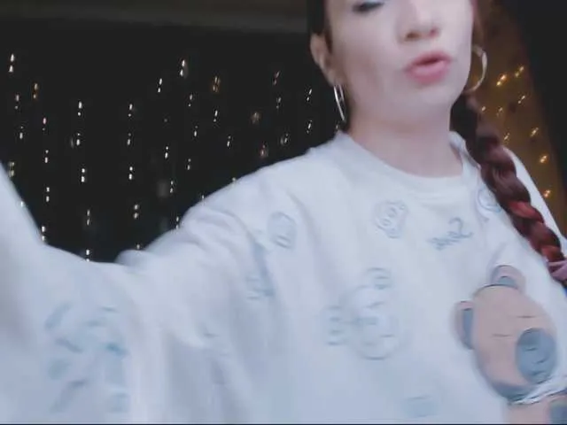 Live sex webcam photo for SweetAsssNuka #276910933