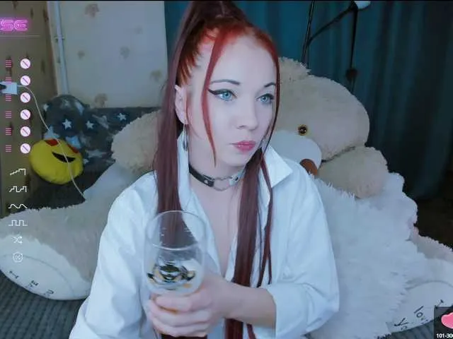 Live sex webcam photo for SweetAsssNuka #290002189