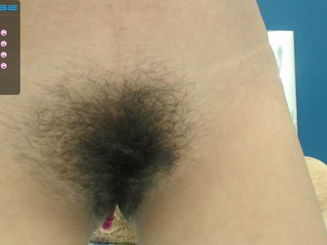 Live sex webcam photo for SweetBarbie #271768421