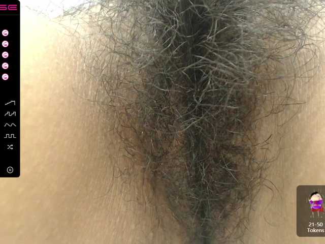 Live sex webcam photo for SweetBarbie #273938191