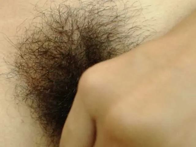 Live sex webcam photo for SweetBarbie #275540531