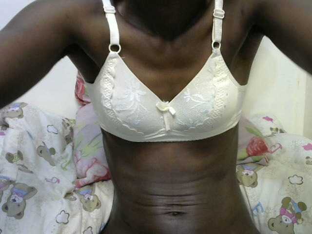 Live sex webcam photo for SweetBellan #276860097