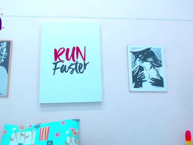 Live sex webcam photo for SweetBlly #273061379