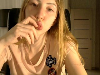 Live sex webcam photo for SweetBuns #162126734