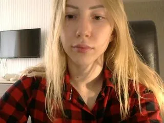 Live sex webcam photo for SweetBuns #170886999