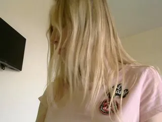 Live sex webcam photo for SweetBuns #175315004
