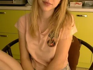 Live sex webcam photo for SweetBuns #176437035