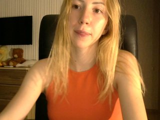 Live sex webcam photo for SweetBuns #177714300