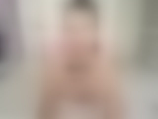 Live sex webcam photo for SweetButtocks #294111050