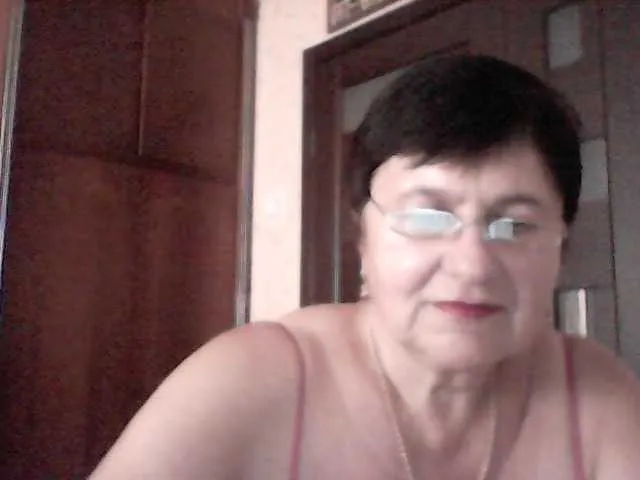 Live sex webcam photo for SweetCherry00 #274449582