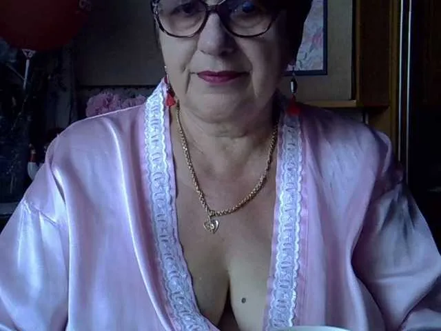 Live sex webcam photo for SweetCherry00 #276408367