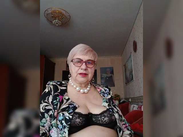 Live sex webcam photo for SweetCherry00 #290599664