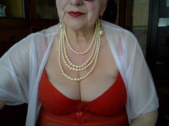 Live sex webcam photo for SweetCherry00 #291112273