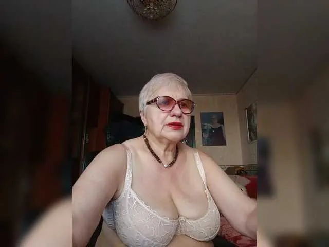 Live sex webcam photo for SweetCherry00 #291211973