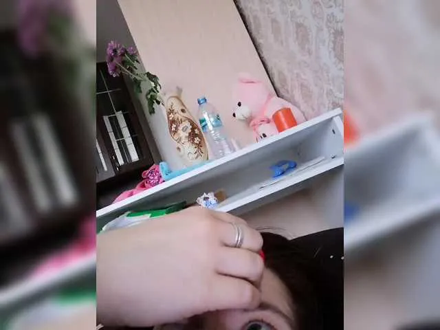 Live sex webcam photo for SweetDimond5 #290924308