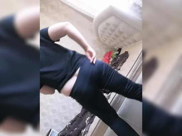 Live sex webcam photo for SweetDimond5 #291090770