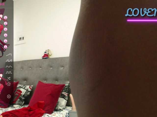 Live sex webcam photo for SweetEbbony #276360592