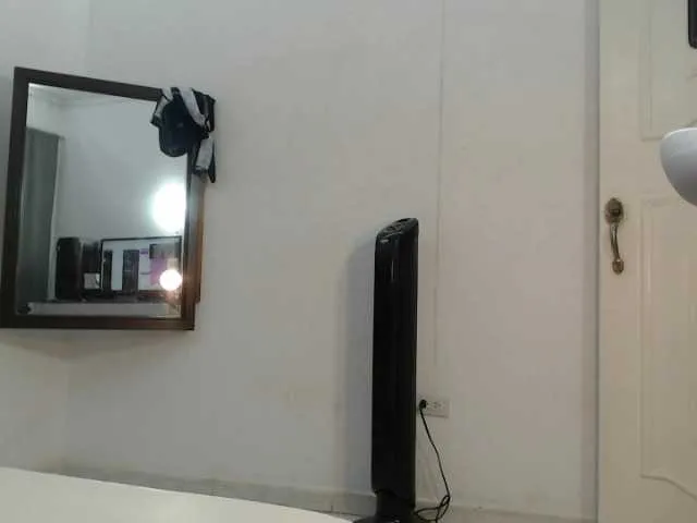 Live sex webcam photo for SweetEbbony #276478054