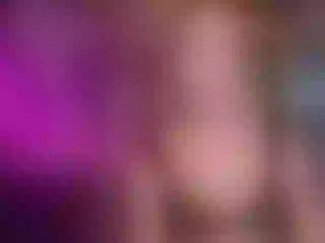 Live sex webcam photo for SweetGerl00 #277774190