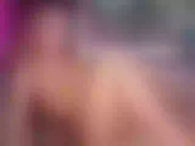 Live sex webcam photo for SweetGerl00 #277916763