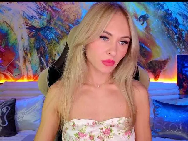 Live sex webcam photo for SweetGerl00 #290502876