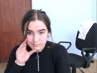 Live sex webcam photo for SweetH0ney #182042201