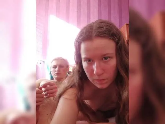 Live sex webcam photo for SweetKitty18 #272488513