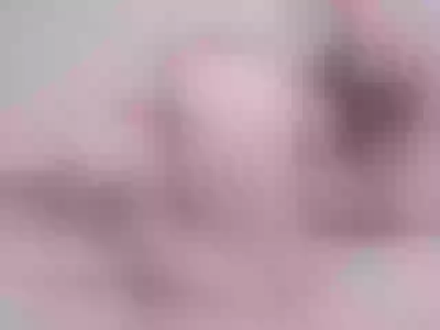 Live sex webcam photo for SweetLady697 #288025522