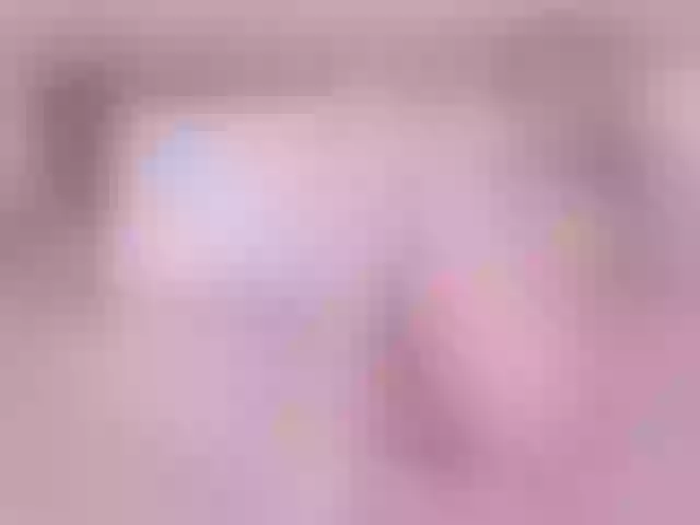 Live sex webcam photo for SweetLady697 #288025525