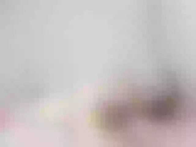 Live sex webcam photo for SweetLady697 #288025528