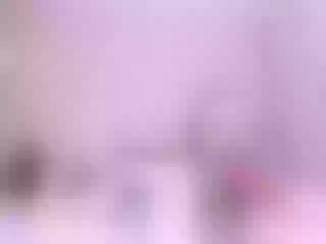 Live sex webcam photo for SweetLady697 #288025596