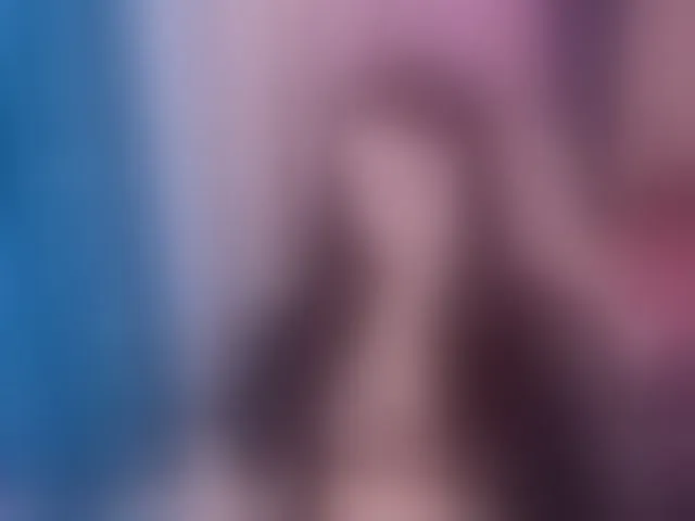 Live sex webcam photo for SweetLolllli #292476016