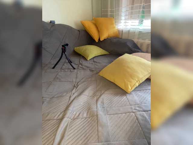 Live sex webcam photo for SweetLoveKiss #290876633