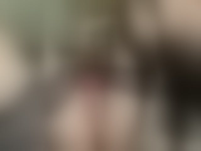 Live sex webcam photo for SweetLoveKiss #294225593