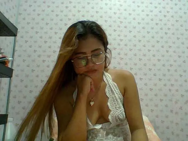 Live sex webcam photo for SweetMargie #278219875