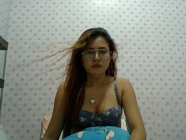 Live sex webcam photo for SweetMargie #278275365