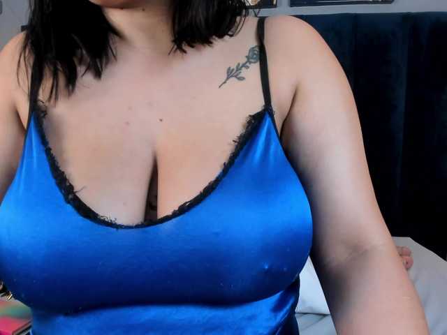 Live sex webcam photo for SweetMavel #277483400