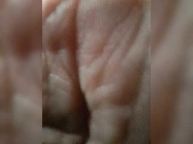 Live sex webcam photo for SweetMeow #277438560