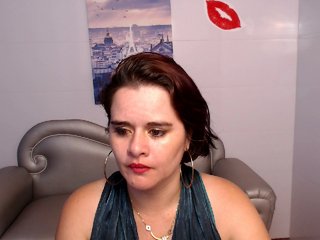 Live sex webcam photo for sweetmilfx #237332260