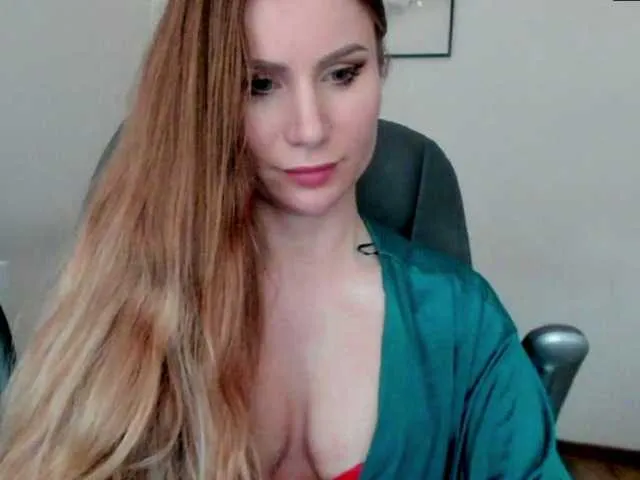 Live sex webcam photo for SweetMirande #290414639