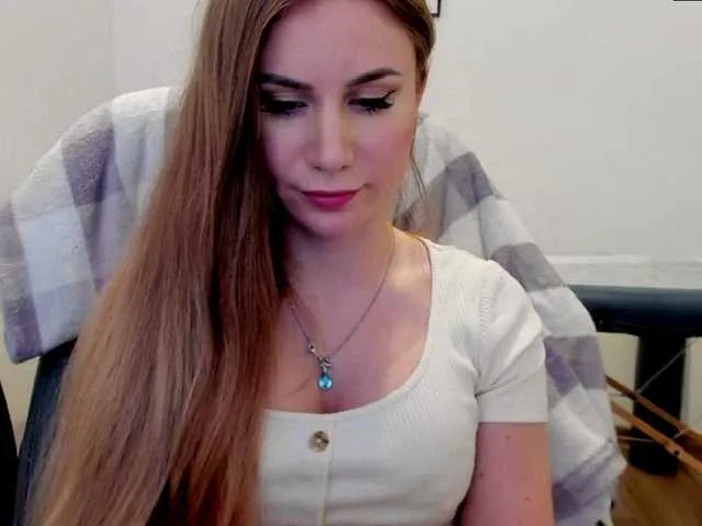 Live sex webcam photo for SweetMirande #291140095