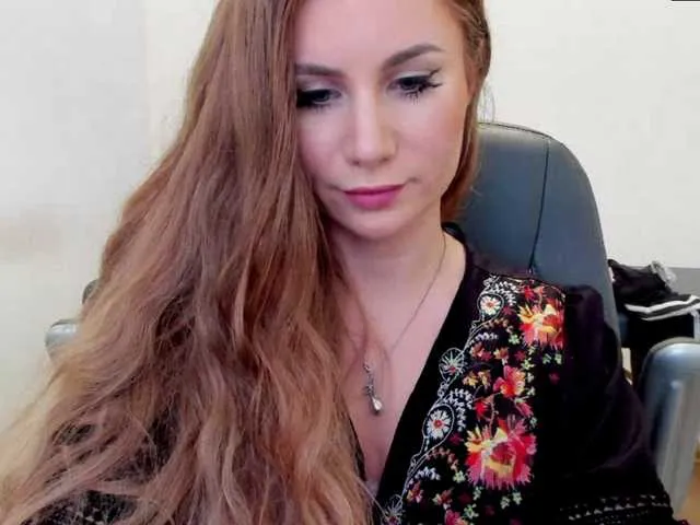 Live sex webcam photo for SweetMirande #291239861