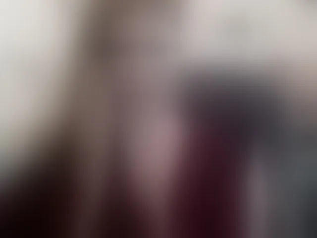 Live sex webcam photo for SweetMirande #293905644