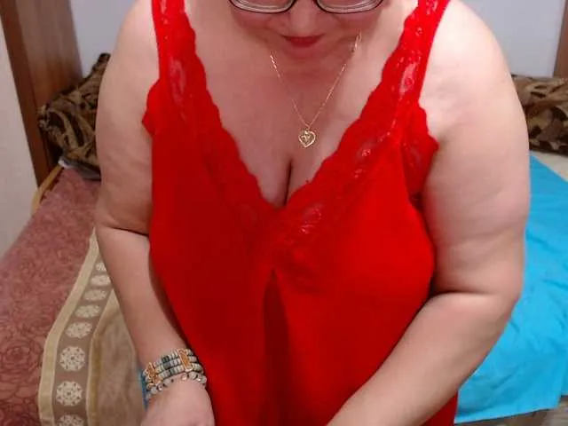 Live sex webcam photo for SweetMommaX #291085272