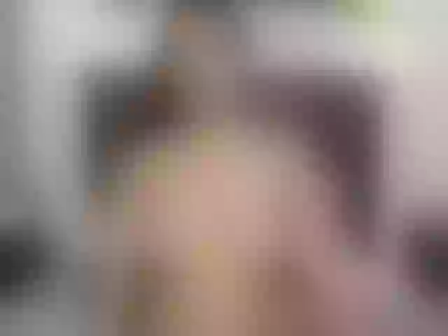 Live sex webcam photo for SweetMoniica #287894138