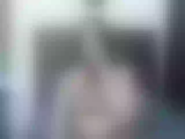 Live sex webcam photo for SweetMoniica #289318377