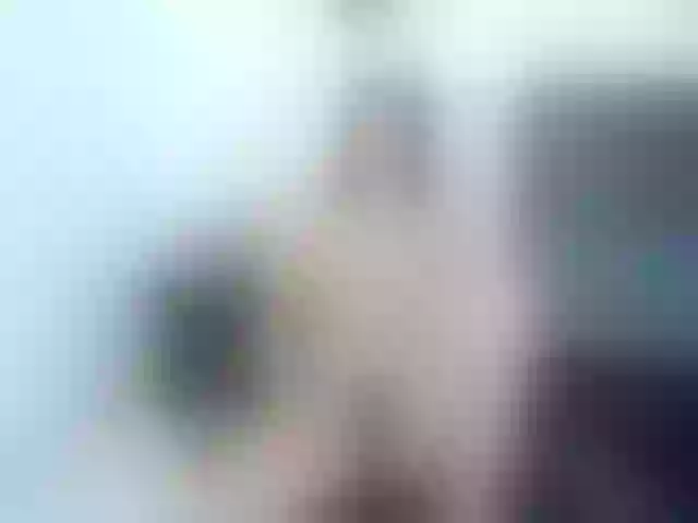 Live sex webcam photo for SweetMoniica #289875308
