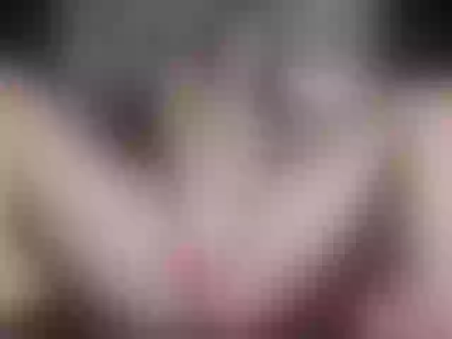 Live sex webcam photo for SweetMoniica #290315809