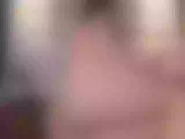 Live sex webcam photo for SweetMoniica #290501037